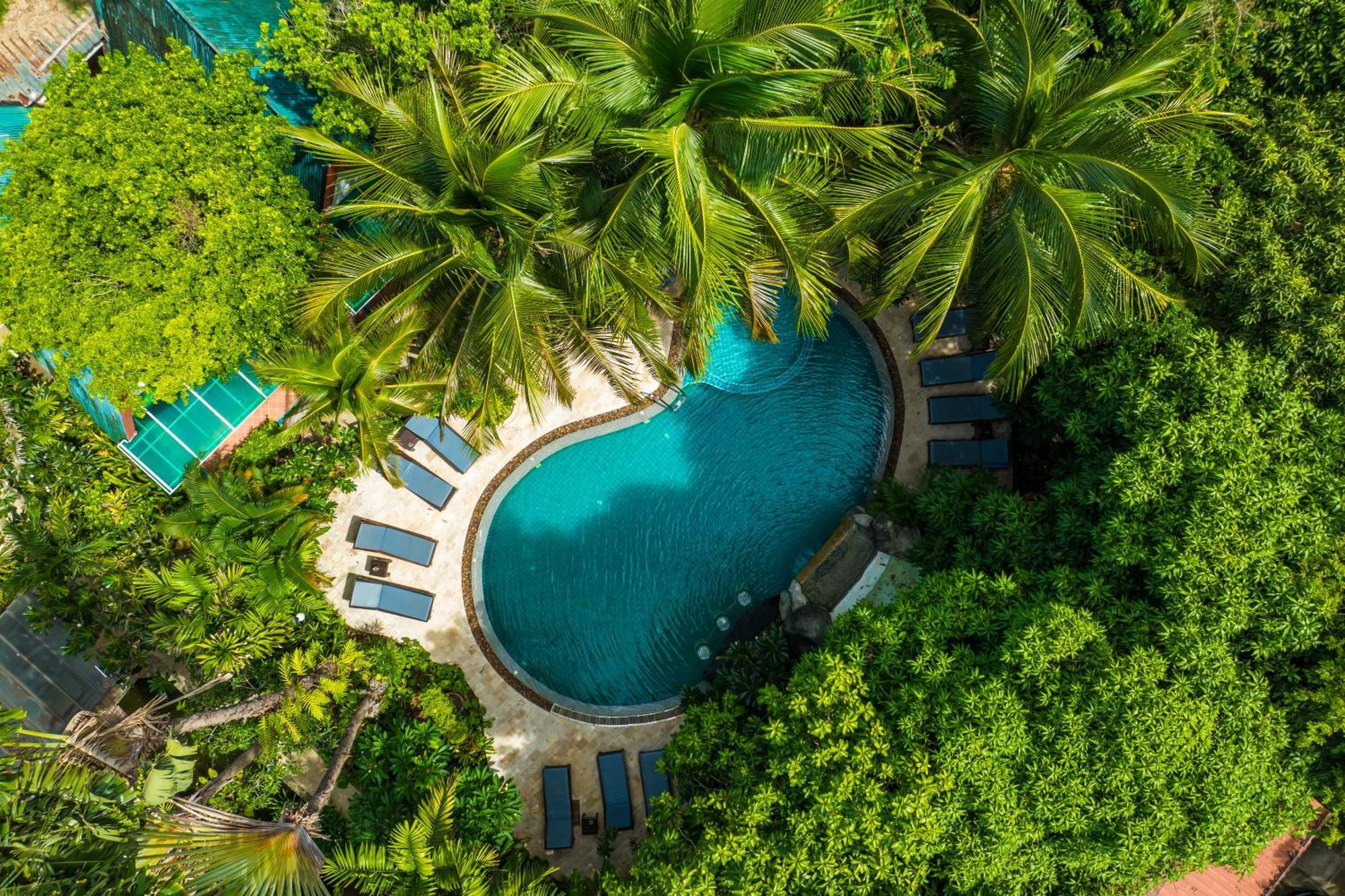 Phuket Meet Holiday Hotel 普吉岛相遇花园度假酒店 Rawai Dış mekan fotoğraf